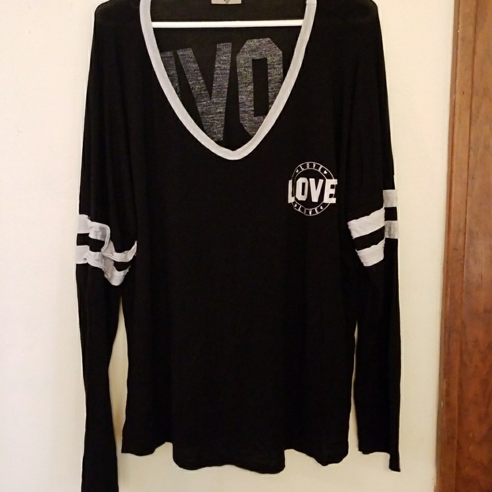Long sleeve top